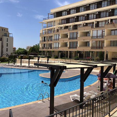 Vp Luxor Studio Sveti Vlas Luaran gambar