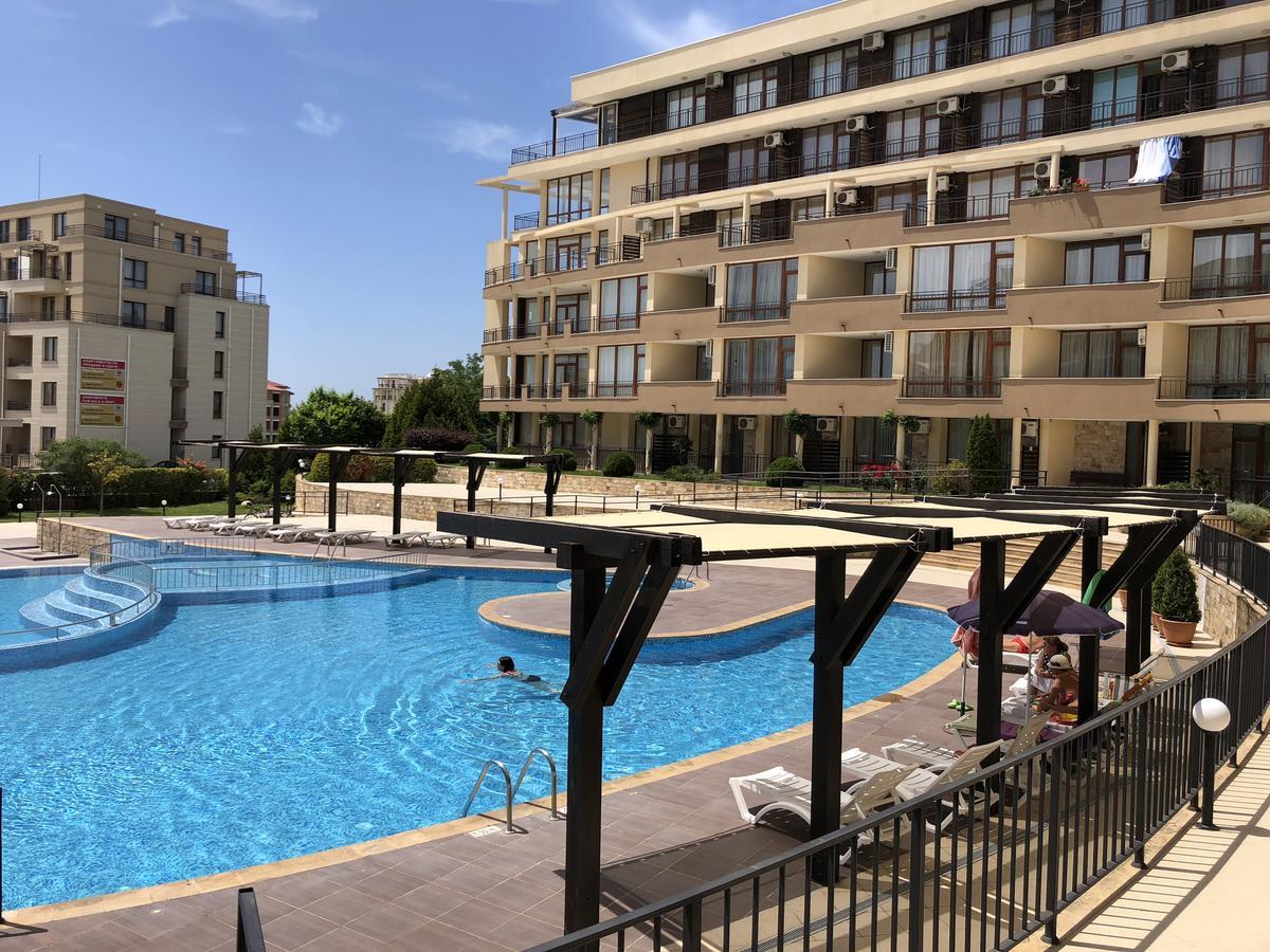 Vp Luxor Studio Sveti Vlas Luaran gambar